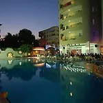 Okan Tower شقة فندقية ألانيا