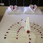 Okan Tower Апарт-готель Аланія