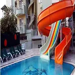 Ξενοδοχείο με διαμερίσματα Okan Tower