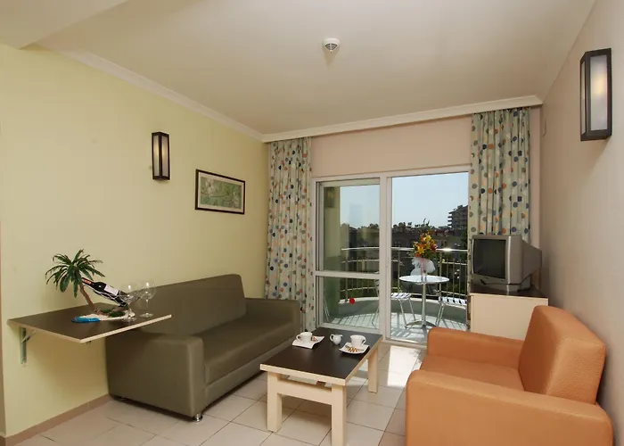 Aparthotel Okan Tower