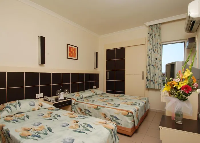 Aparthotel Okan Tower 4*